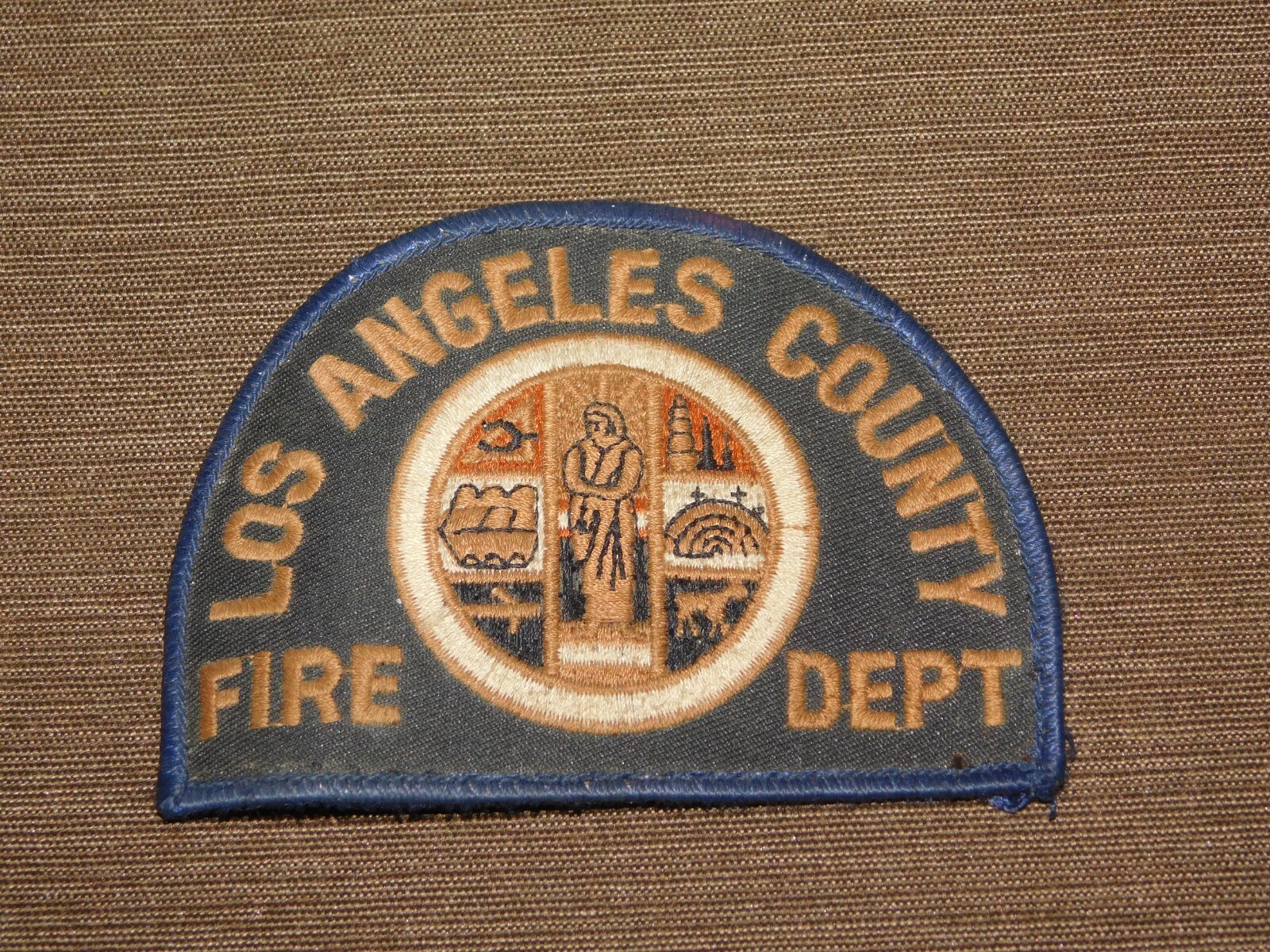 VINTAGE  LOS ANGELES COUNTY FIRE DEPT  FIREMEN'S OBSOLETE PATCH