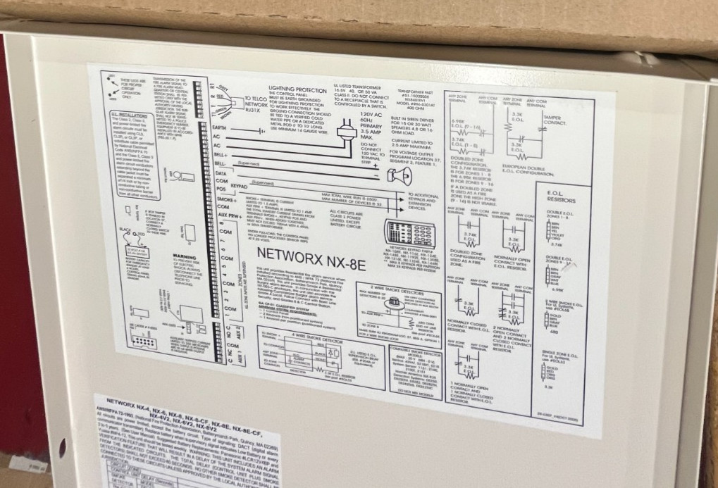 Interlogix NX-8E-KIT-7-RF Security System/ NO RF KEYPAD