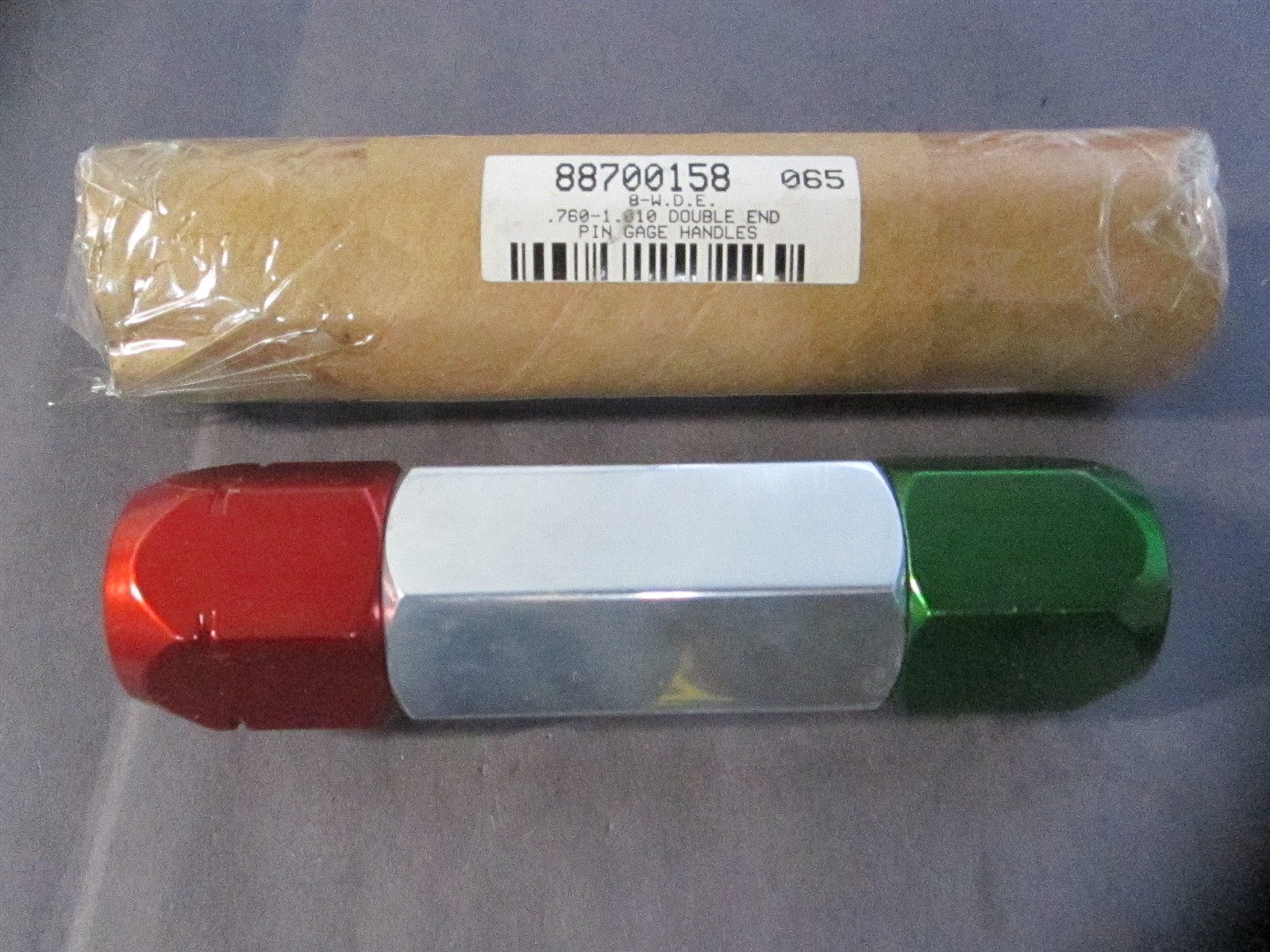 (8-W.D.E) 0.76-1.01" Double End Plug Gage Handle