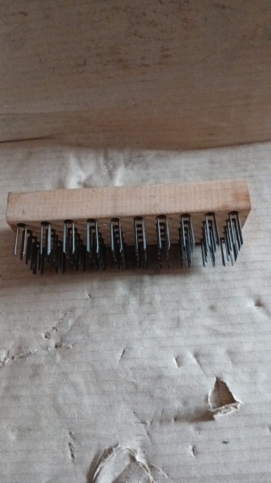 Vtg Osborn #104 Metal Steel Brush With Wooden Handle Farm Rustic Made In USA