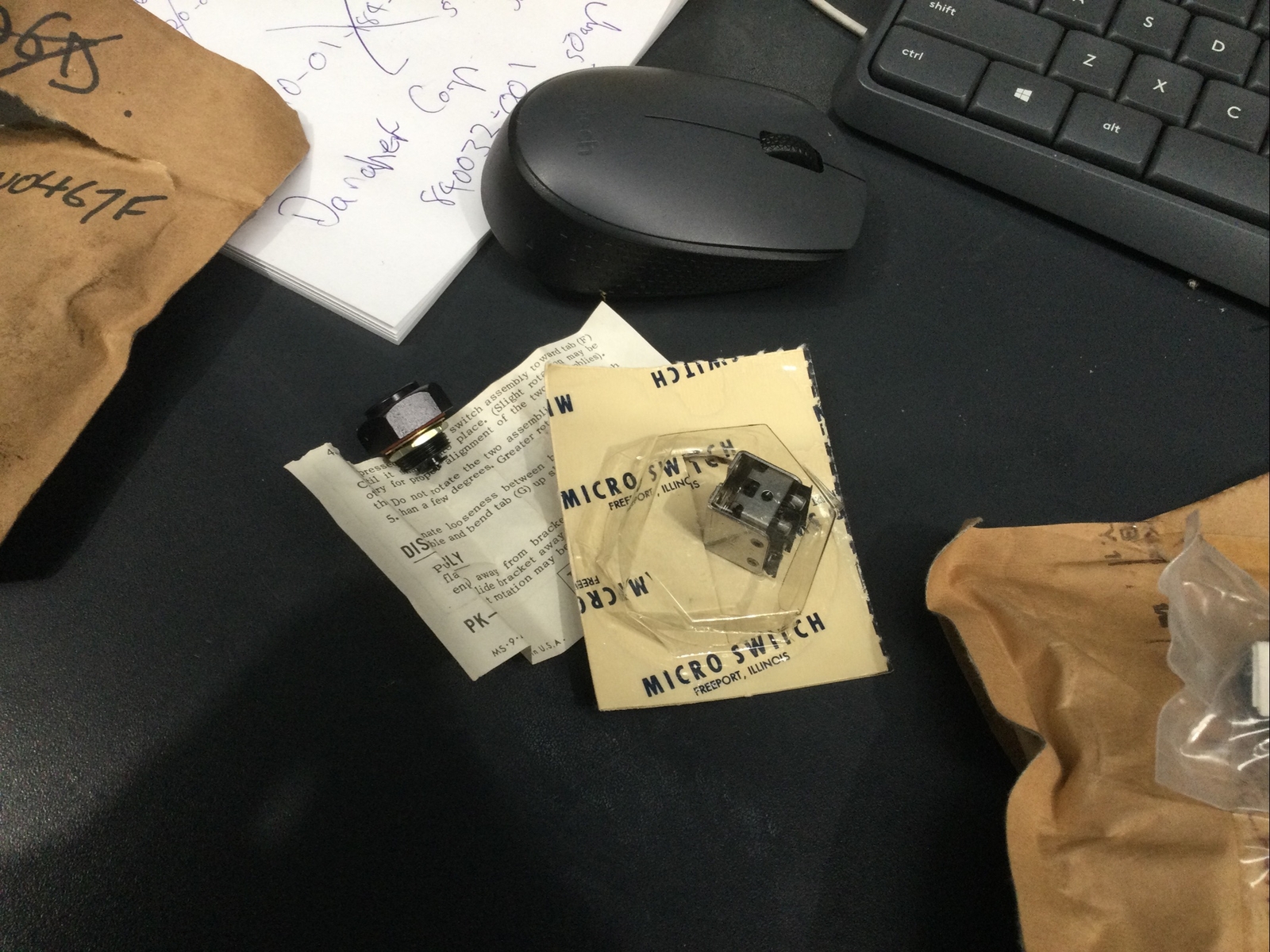 qty 5 honeywell micro switch 2PB4 nsn 5930-00-847-0663 ex surplus