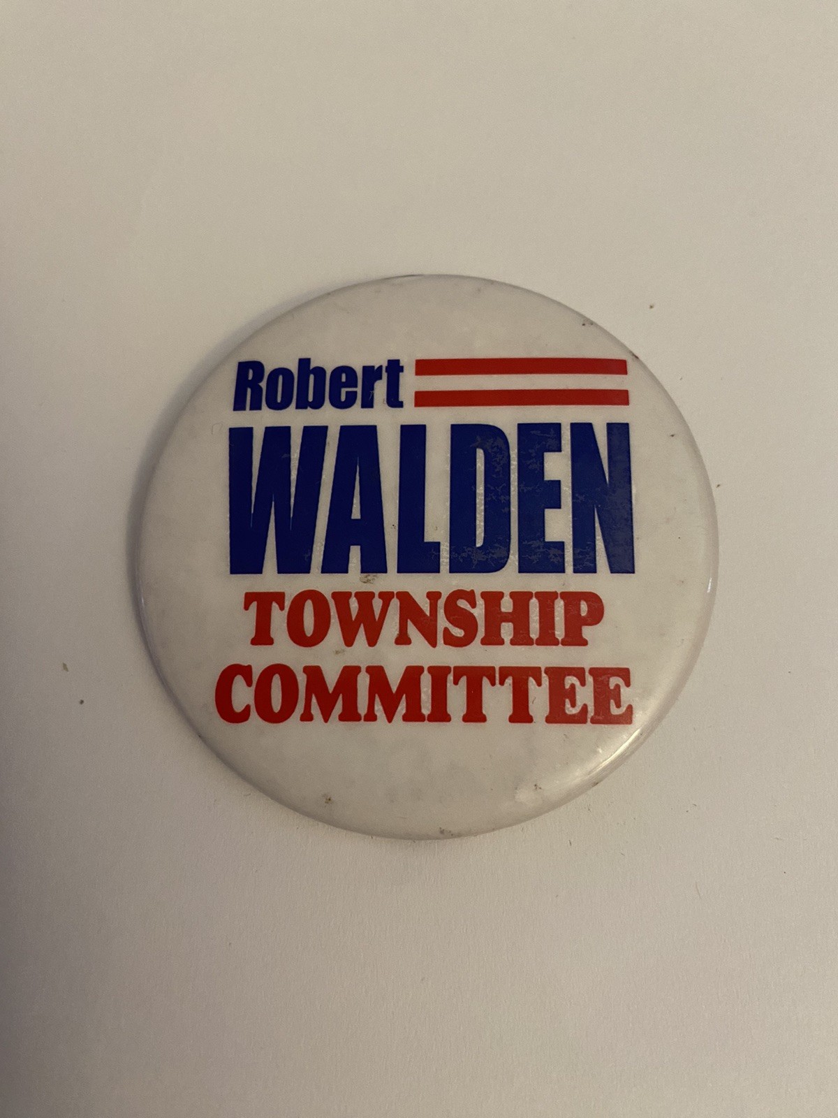 Robert Walden Township Committee Pin Back Button P157
