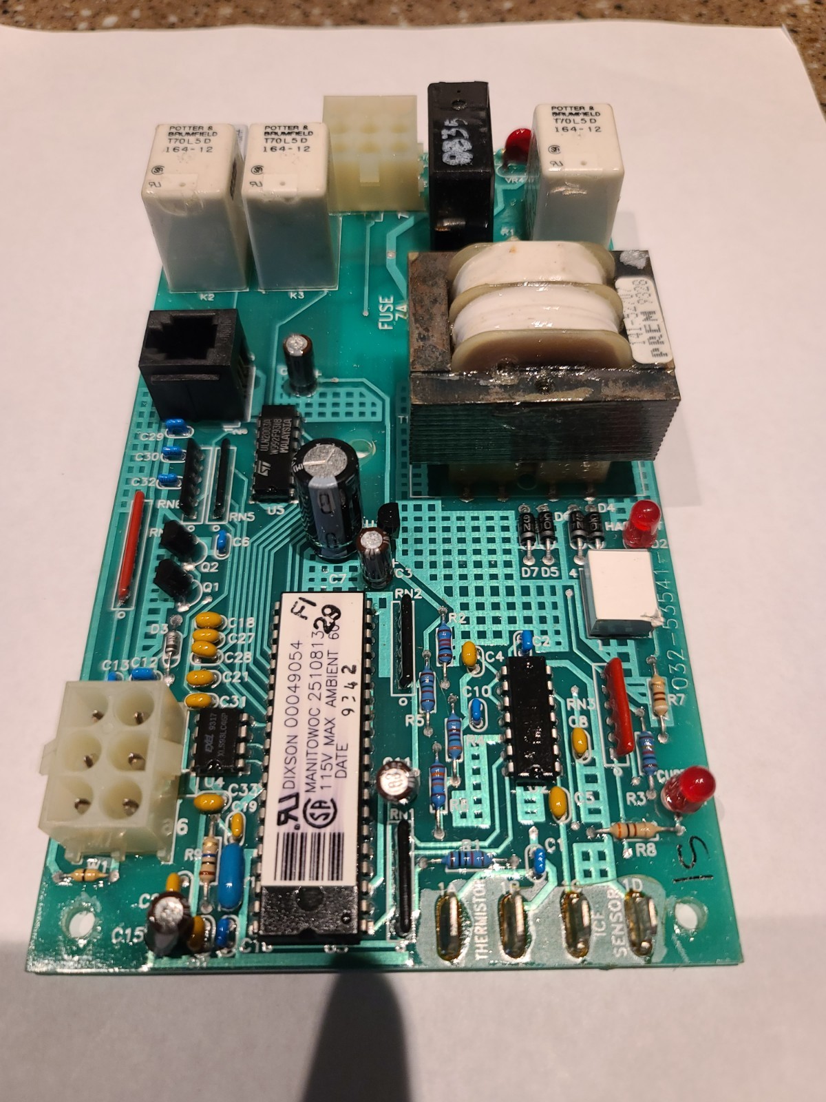 Manitowoc 76-2376-3.       115V UNITIZED SENSOR ASSEMBLY.  Obsolete Item.