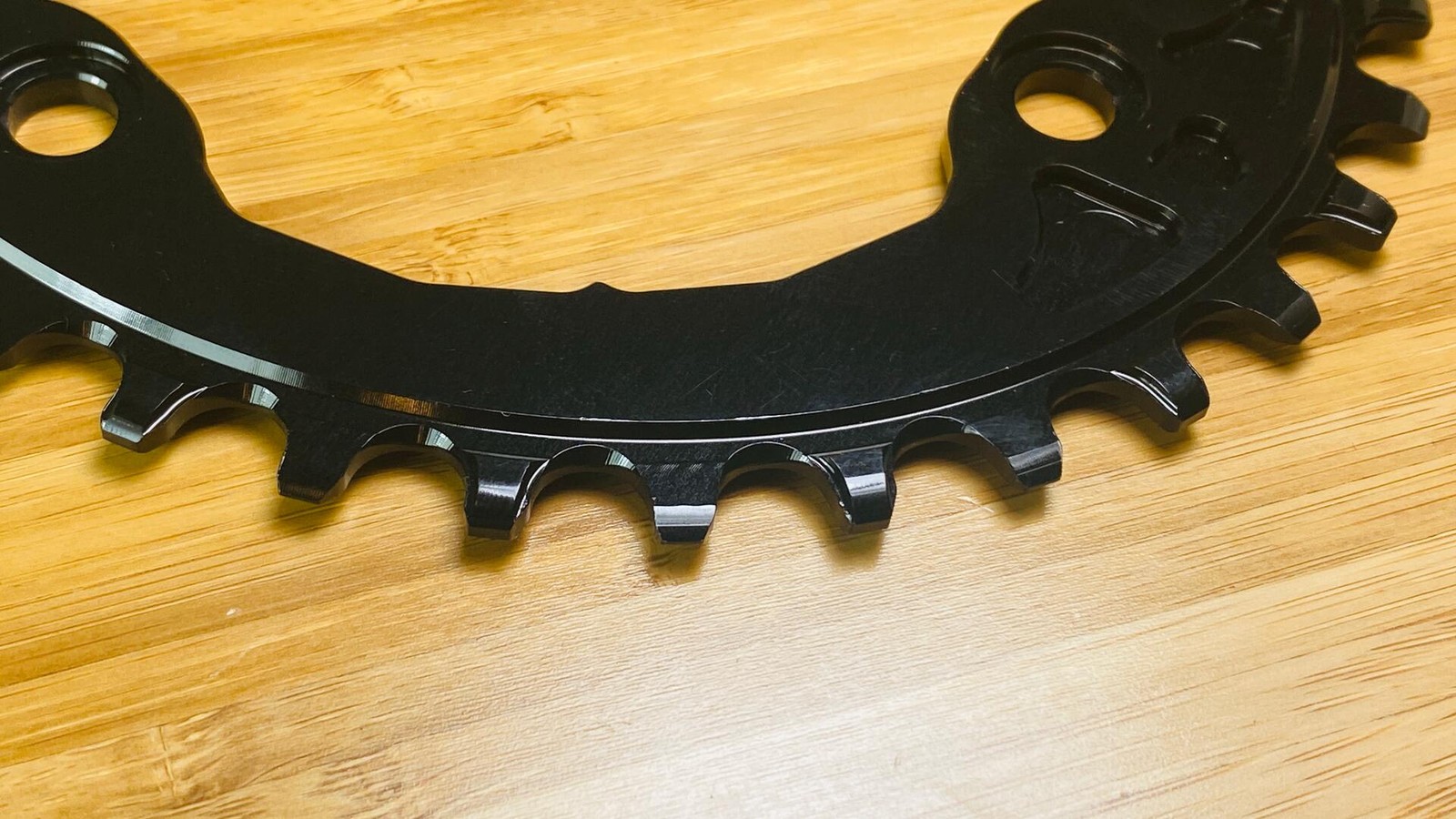 absoluteBLACK OVAL 96bcd XT N/W Chainring XT-M8000/SLXM7000 34t - Black