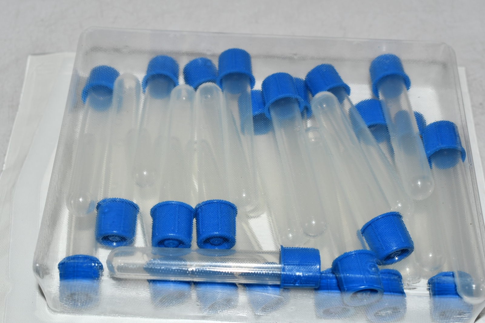 Pack of 25 NEW Fisher Scientific 14-956-1D Culture Test Tube 12 X 75mm w/snap ca