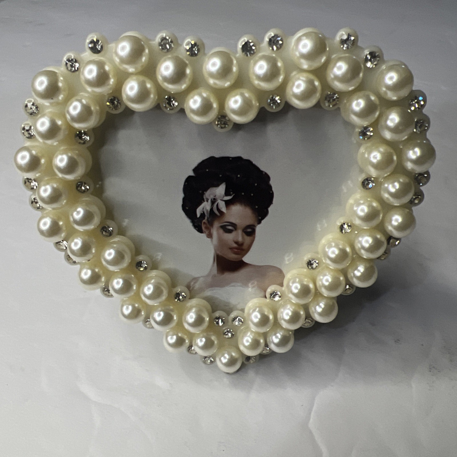 Plastic Pearl  4” Picture Frame New Old Stock