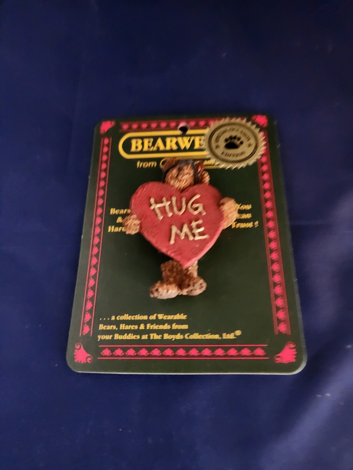 Boyd's Bears And Friends 2000 Bearwear D Lovebug Lapel Pin 82057