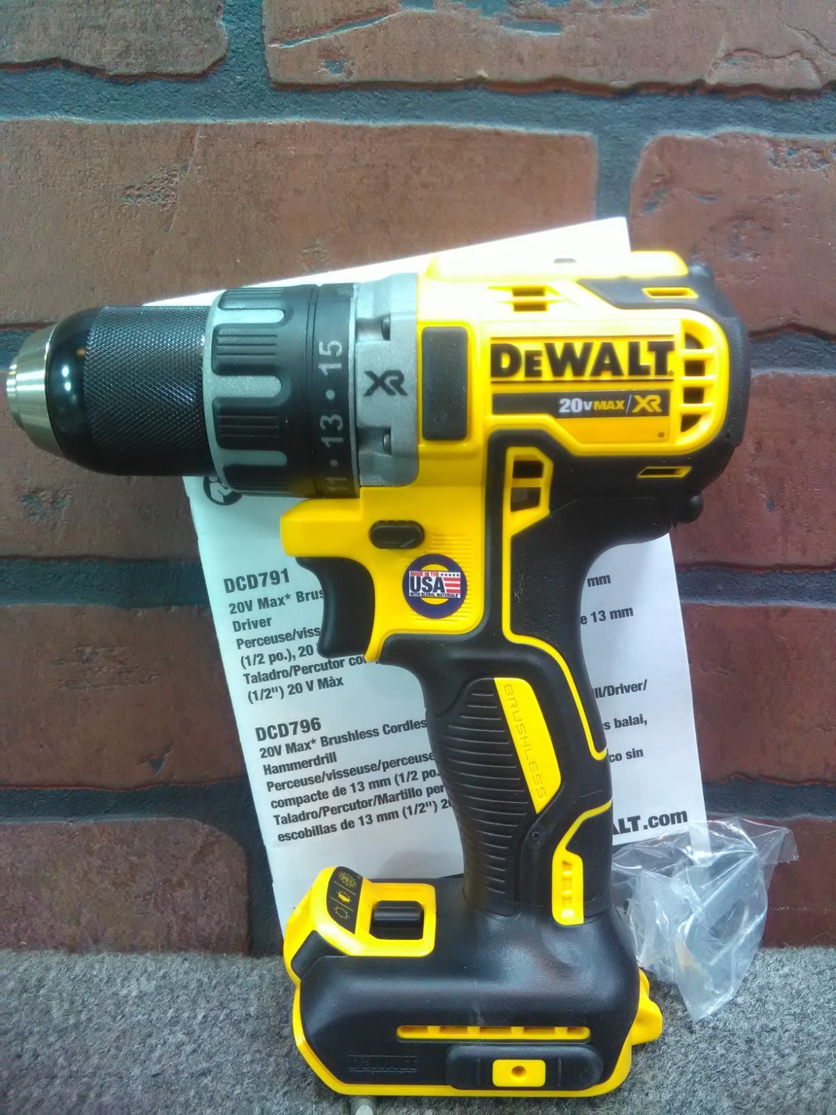 Dewalt DCD791 20V MAX XR Brushless 1/2" Drill Driver-***NEW***