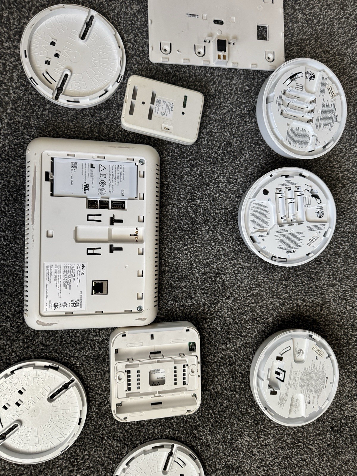 Used Vivit Smart Home Security System Detector Sensor Thermostat Lot