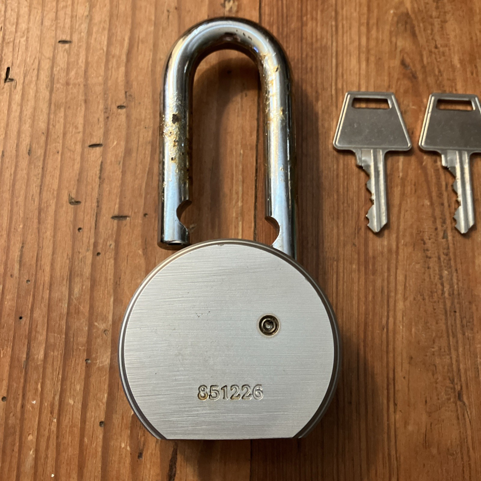 Schlage Padlock Heavy Duty Solid Steel 2.5" 64mm (Model 851226) w/ Keys