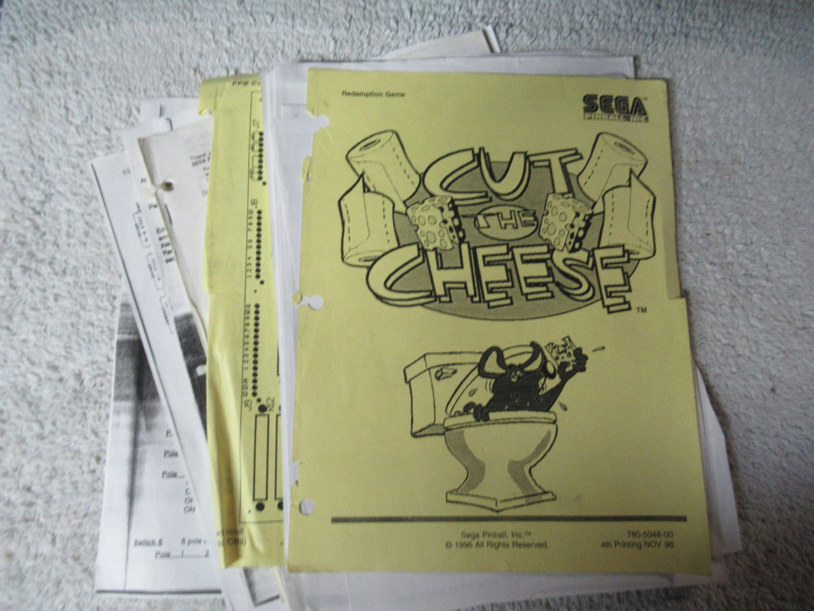 pages loose SEGA CUT THE CHEESE    arcade game manual