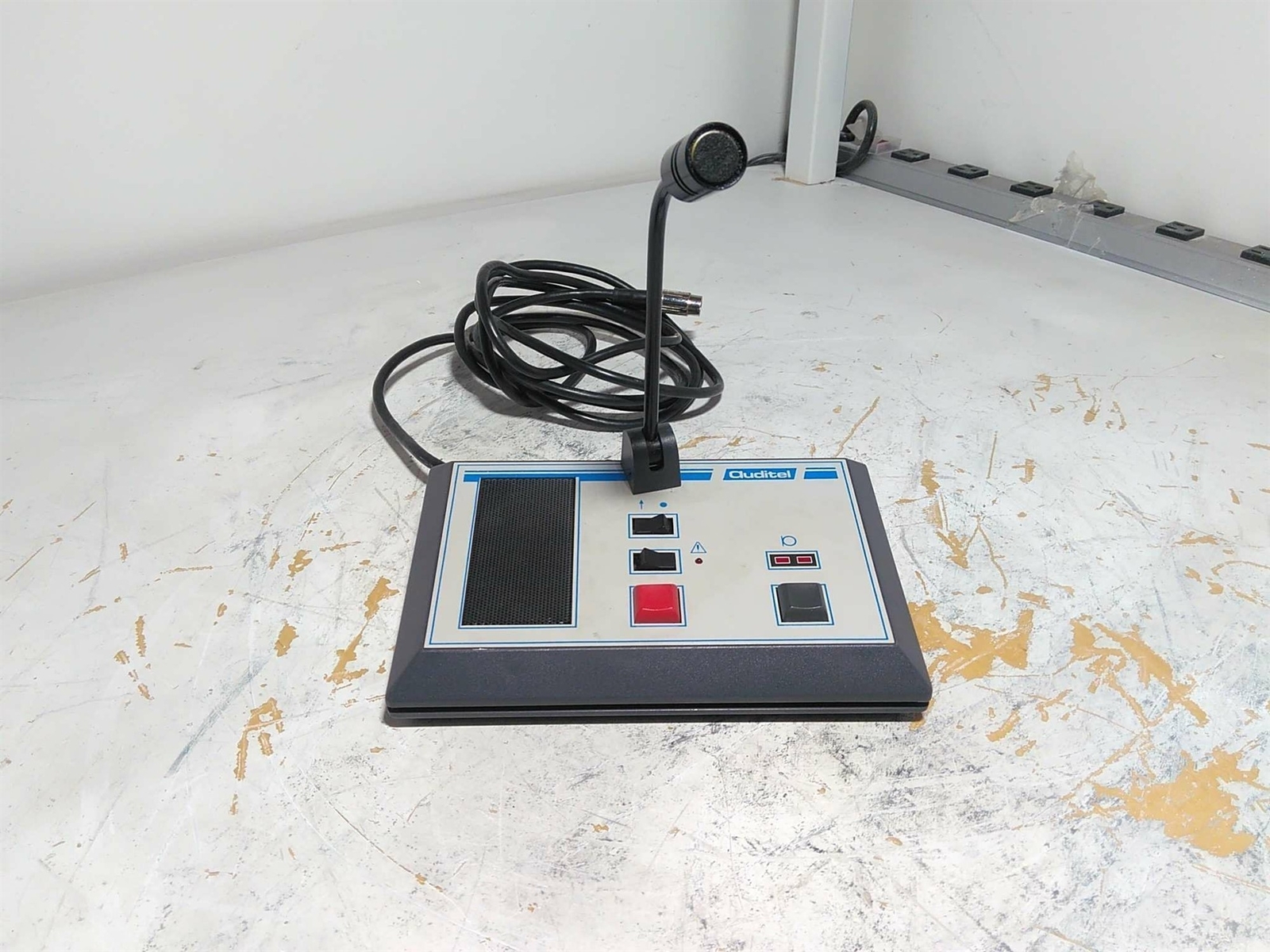 Defective Auditel SCM-2 Discussion Unit Red Button AS-IS