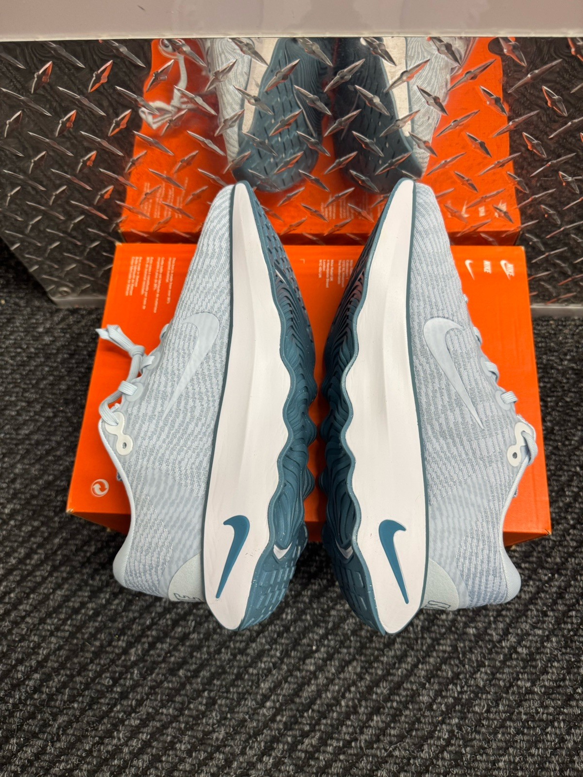 🔥 Brand New Nike Motiva Blue Tint DV1238 400 Women’s Size 10 Men’s 8.5