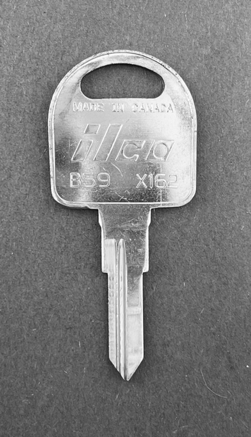 Lots of 2/5/10 B59 X162 Type Key Blanks for GM/General Motors