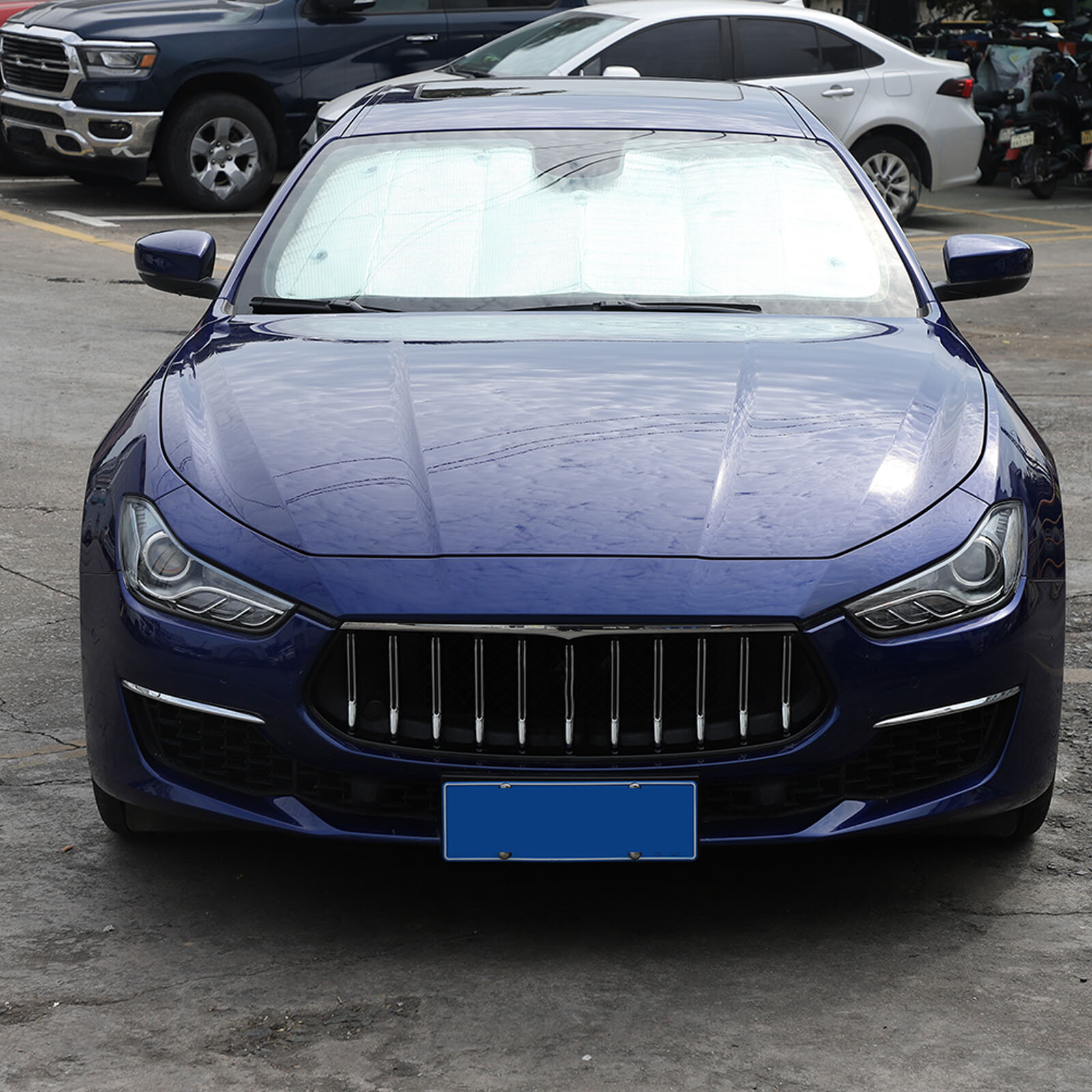 Fits 2017-2023 Maserati Ghibli Windshield Sun shade Interior Dash UV Protection