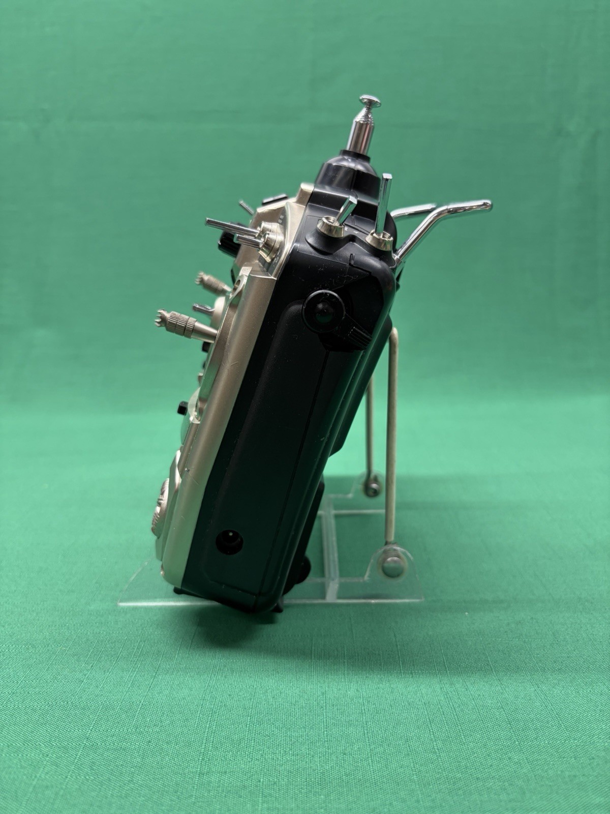 Futaba T9CAP PCM1024 Computerized Airplane System Transmitter with Manual