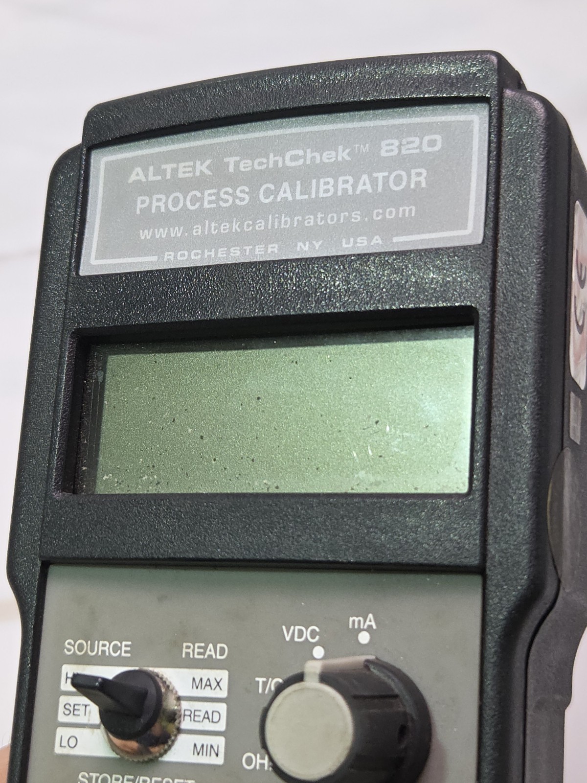 ALTEK TECHCHEK 820 PROCESS CALIBRATOR