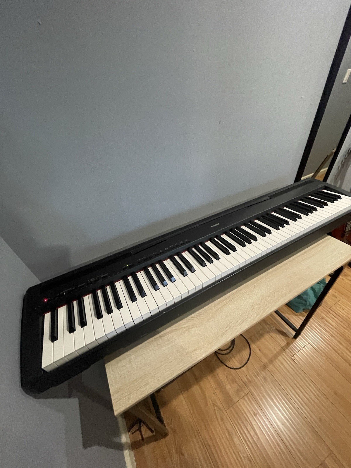 Yamaha P-95 88-Key Weighted Digital Piano w/ Built-In Speakers
