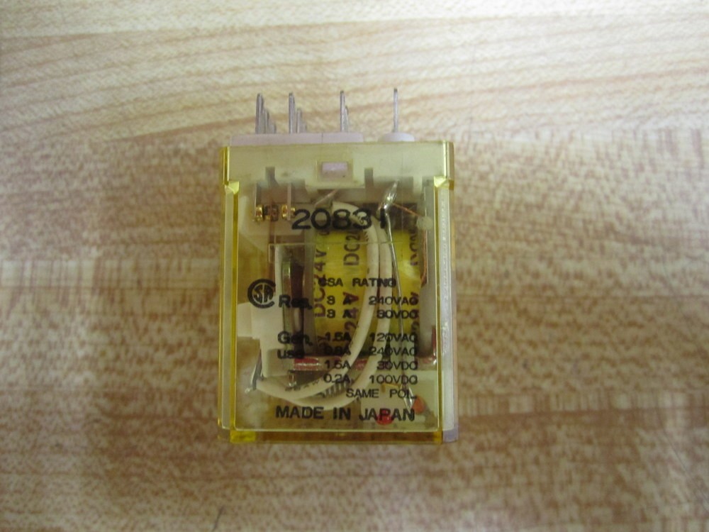 IDEC RY4S-UL-DC24V Relay RY4S-UL-24V DC 24VDC