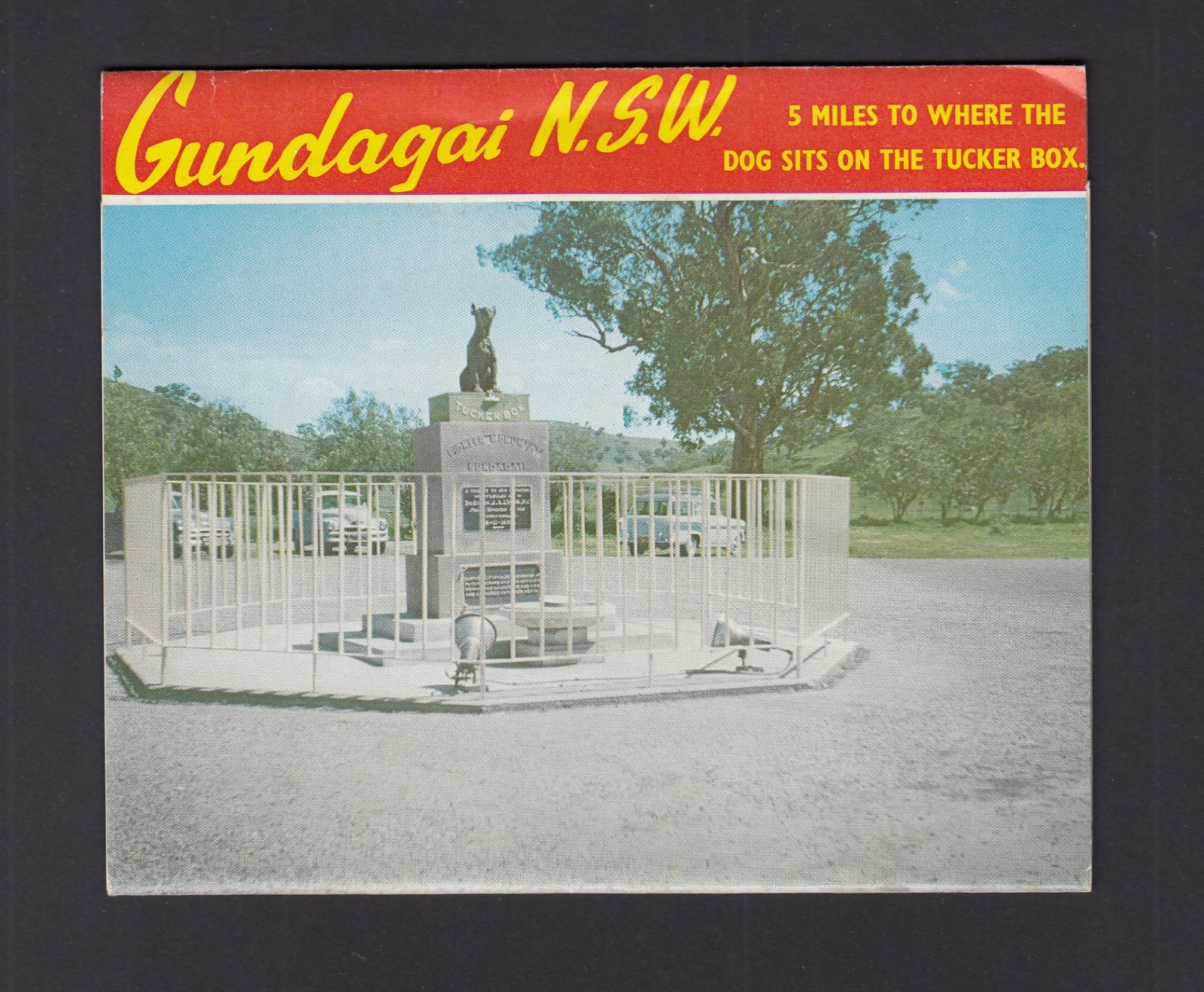 Australia Postcard View Folder - Gundagai NSW Unused