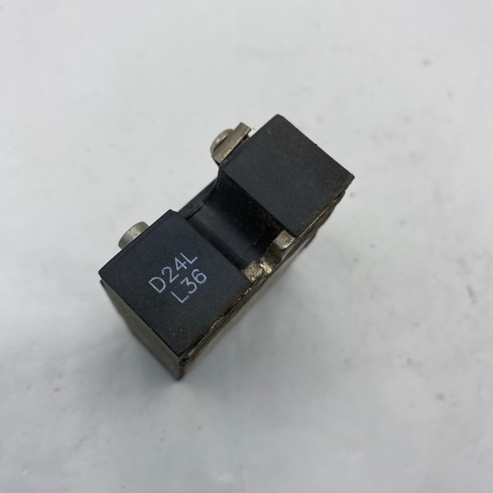 Crydom D2475 Solid State Relay, 32VDC In, 240VAC 75A