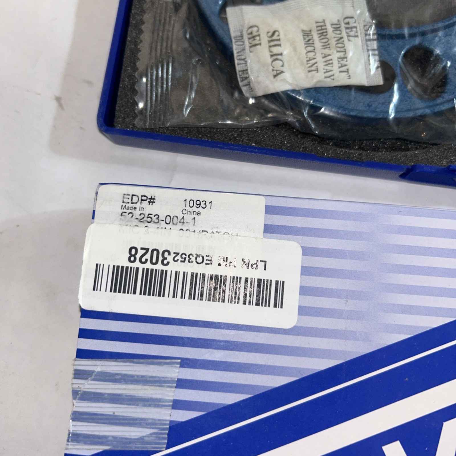 52-253-004-1, Premium outside Inch Micrometer with 3-4" Measuring Range