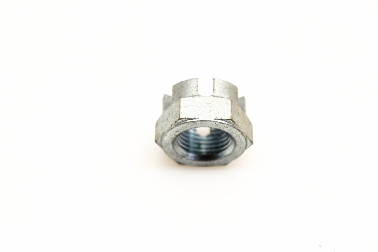 Mack 21AX45 Castle Nut NOS