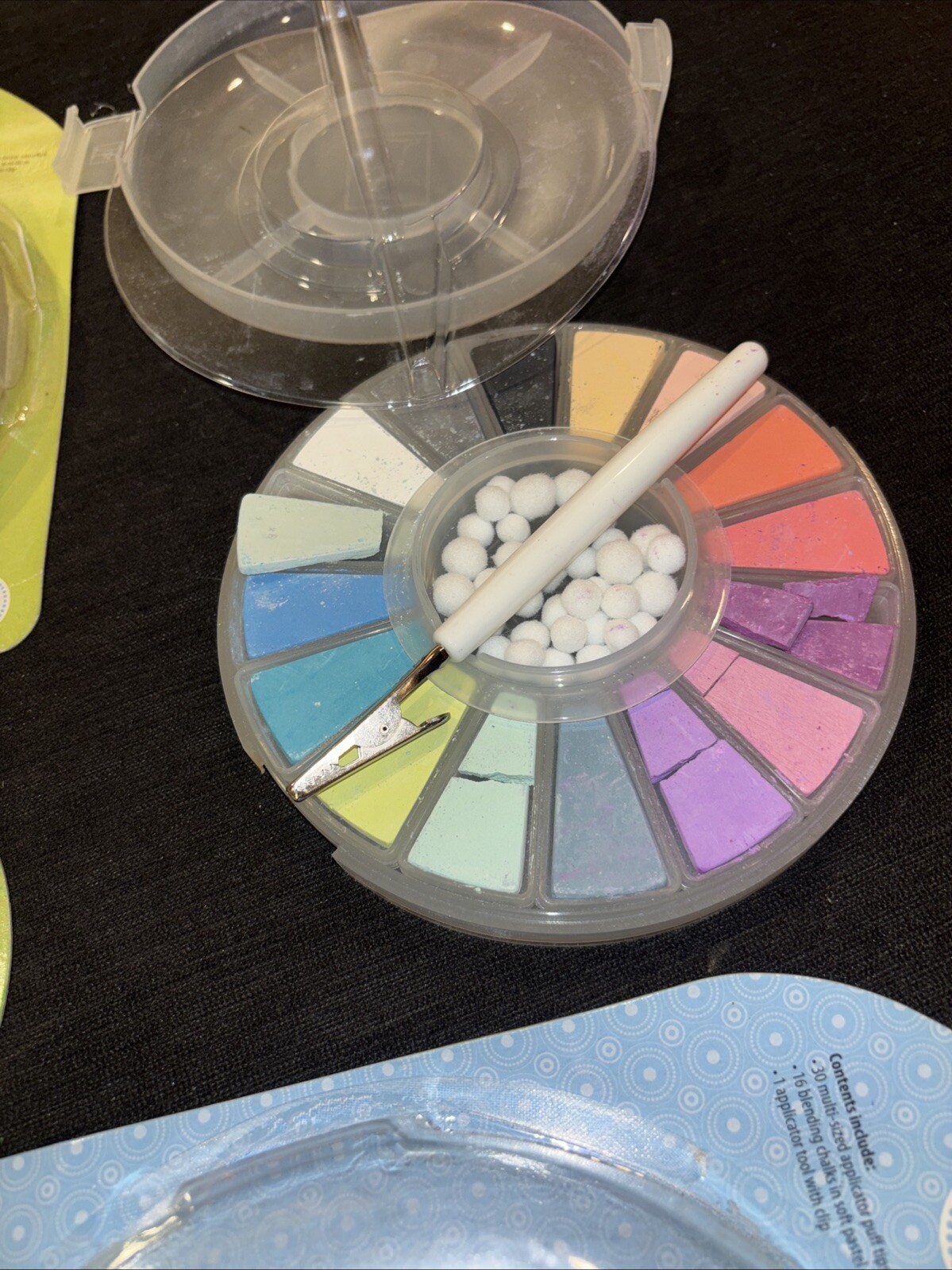 3-Blending Chalks Pastel/Metallics-Sealed-damaged