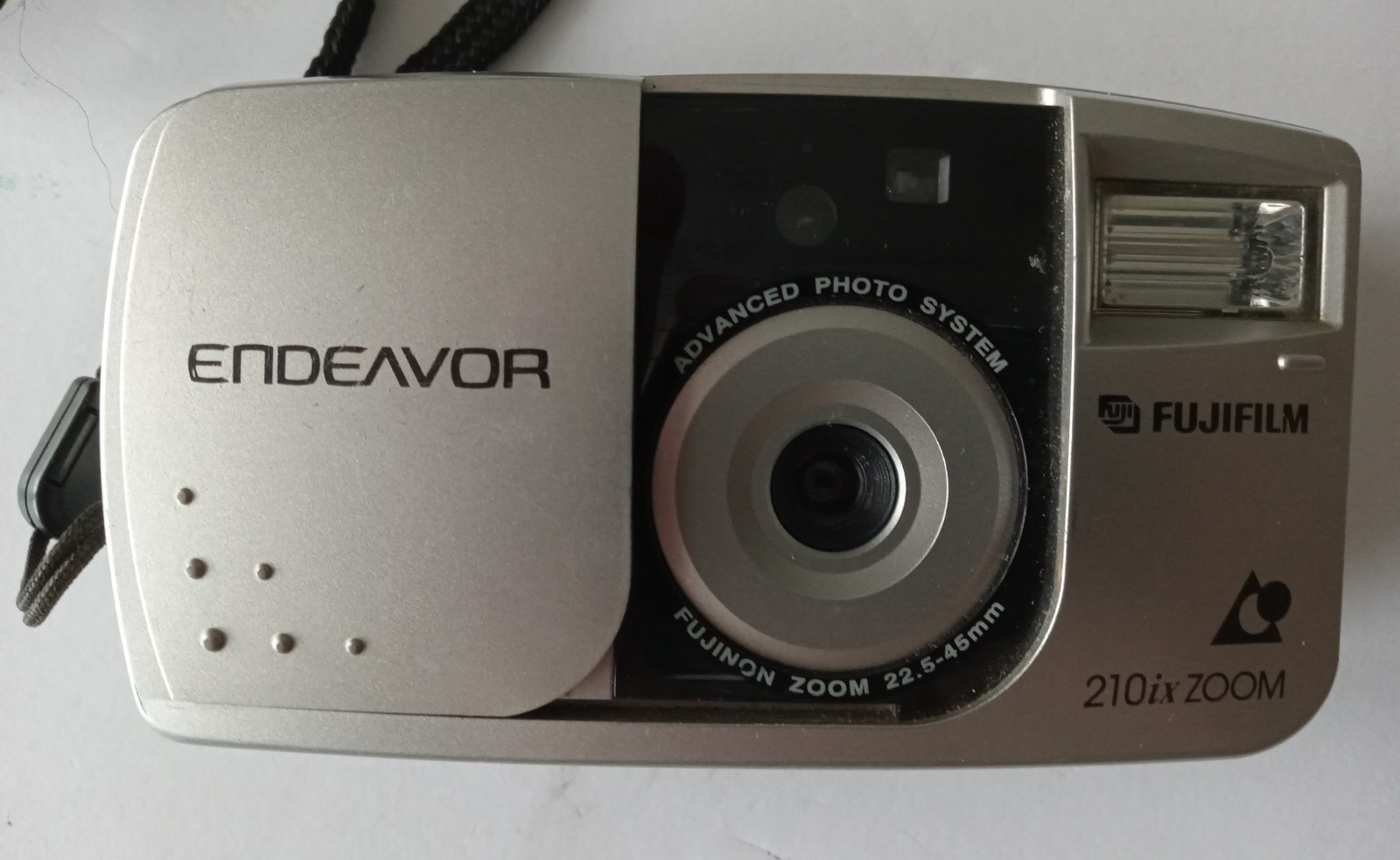 Fujifilm Endeavor 210ix Zoom APS FILM Point & Shoot Film Camera