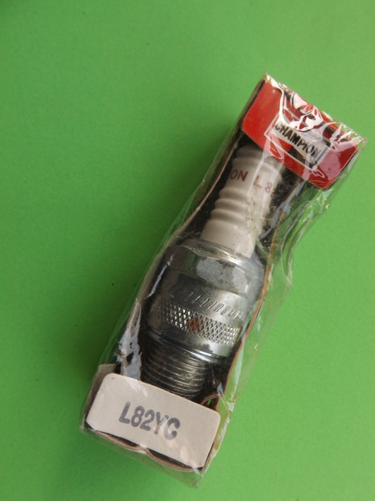 Champion L82YC spark plug