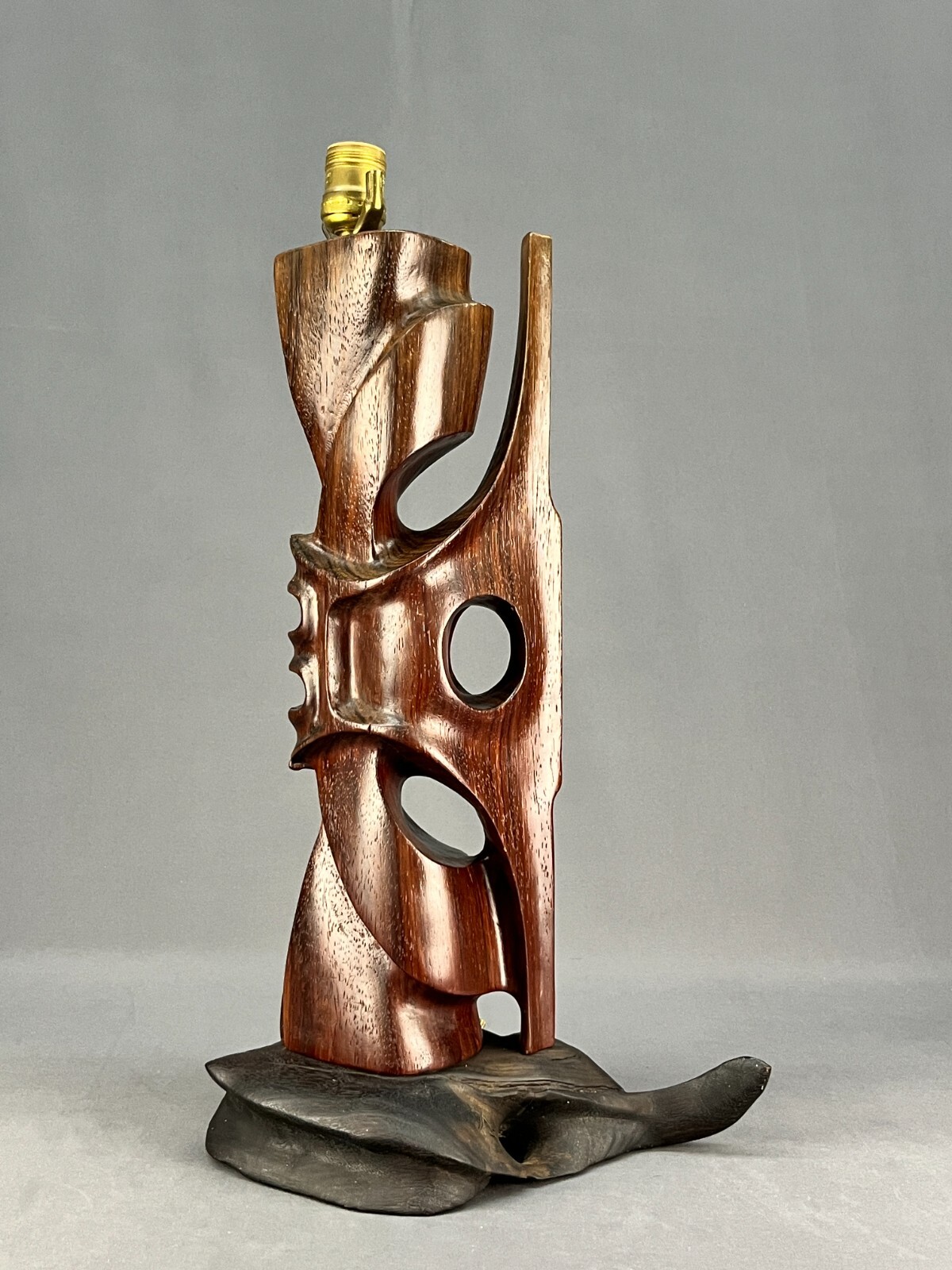 MCM  Italian Rosewood 21" Sculpture Table Lamp by Gianni Pinna c. 1976