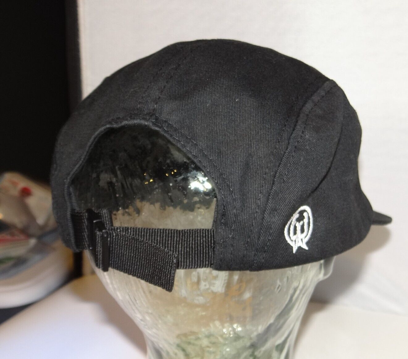 Walrus Audio Strap back Baseball Cap Hat Howling Wolf Patch Five Panel Black