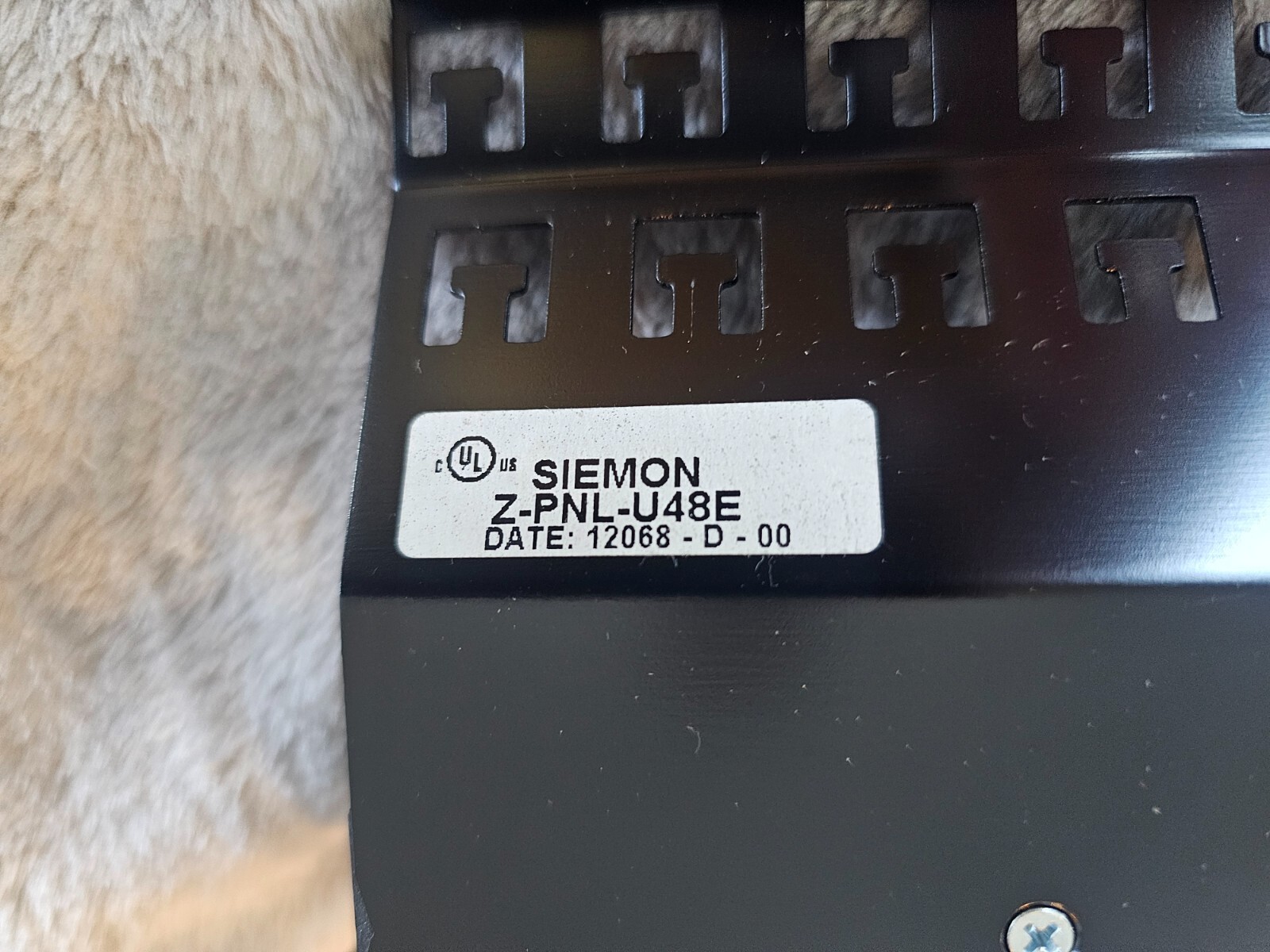 SIEMON Z PNL U48E Z MAX SHIELDED EMPTY PATCH PANEL 48 PORT