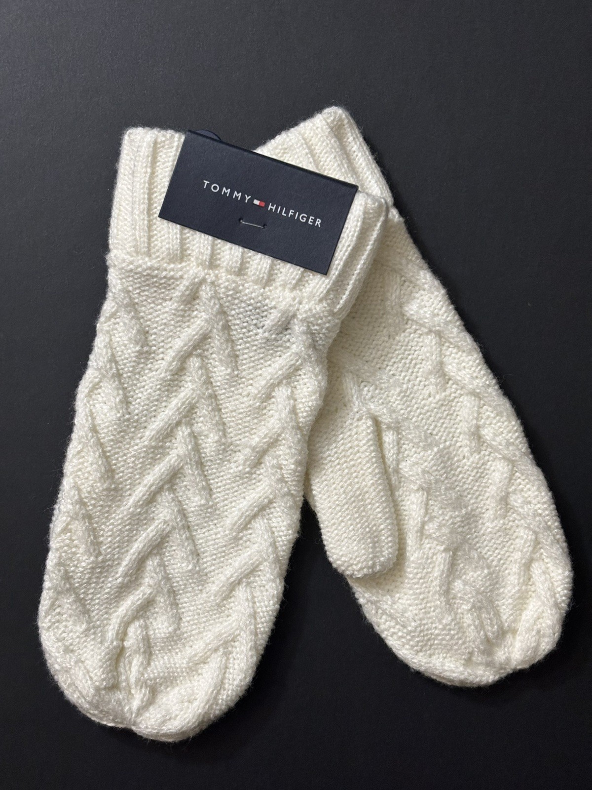 Tommy Hilfiger Winter Ivory Knit Mittens - Women’s One Size