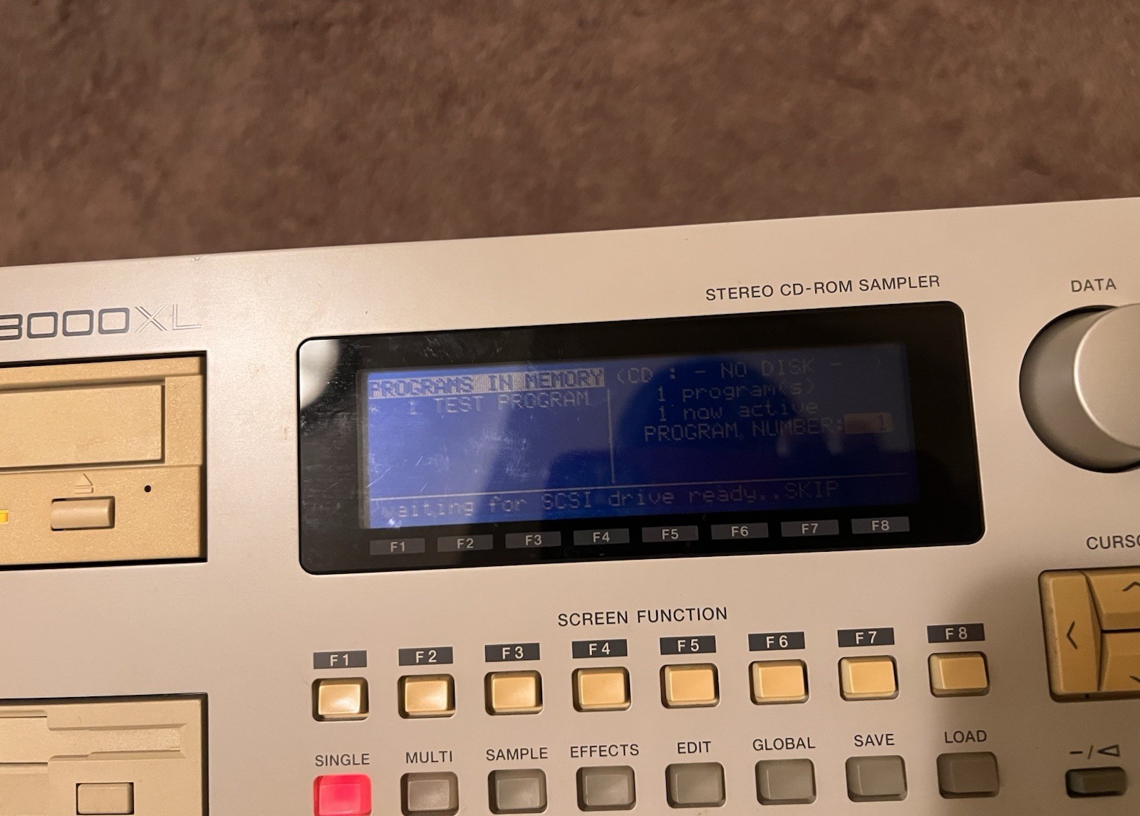 Akai Cd3000xl Sampler (Please Read)