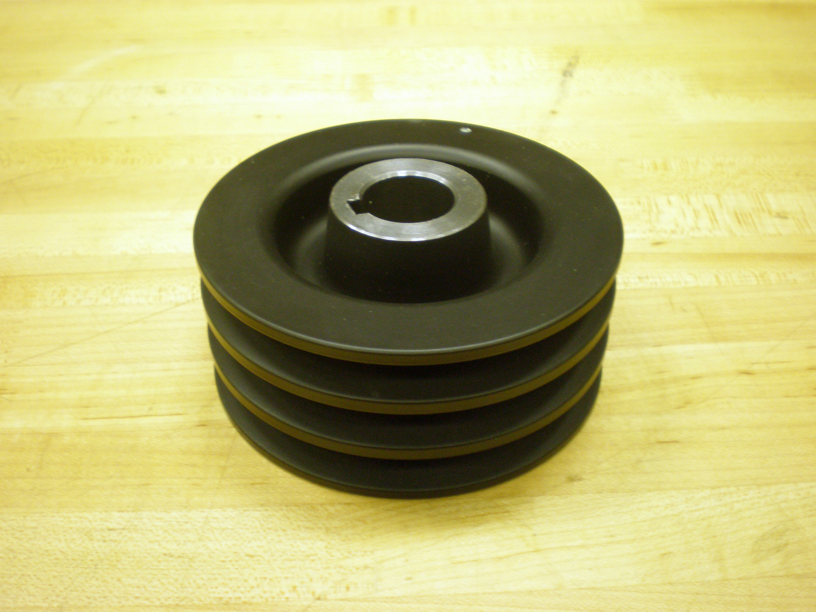 AM GENERAL HMMWV ALTERNATOR PULLEY; P/N: 5594662 / 5583672 / 12339392 ~NEW~SURP~