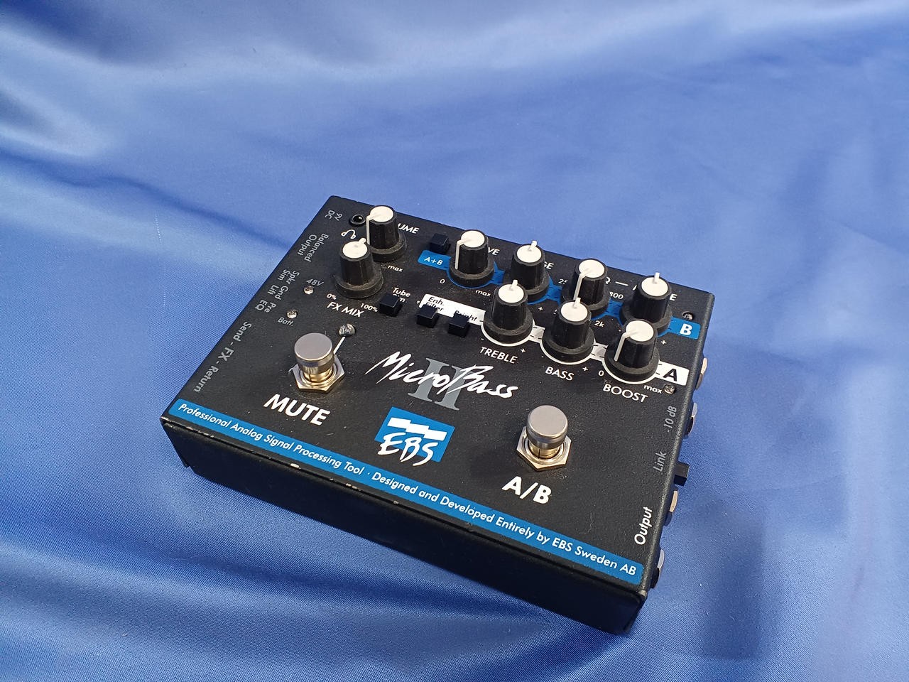 EBS Micro Bass II Preamp with Cab Sim Used, Bass Guitar Effects Pedal