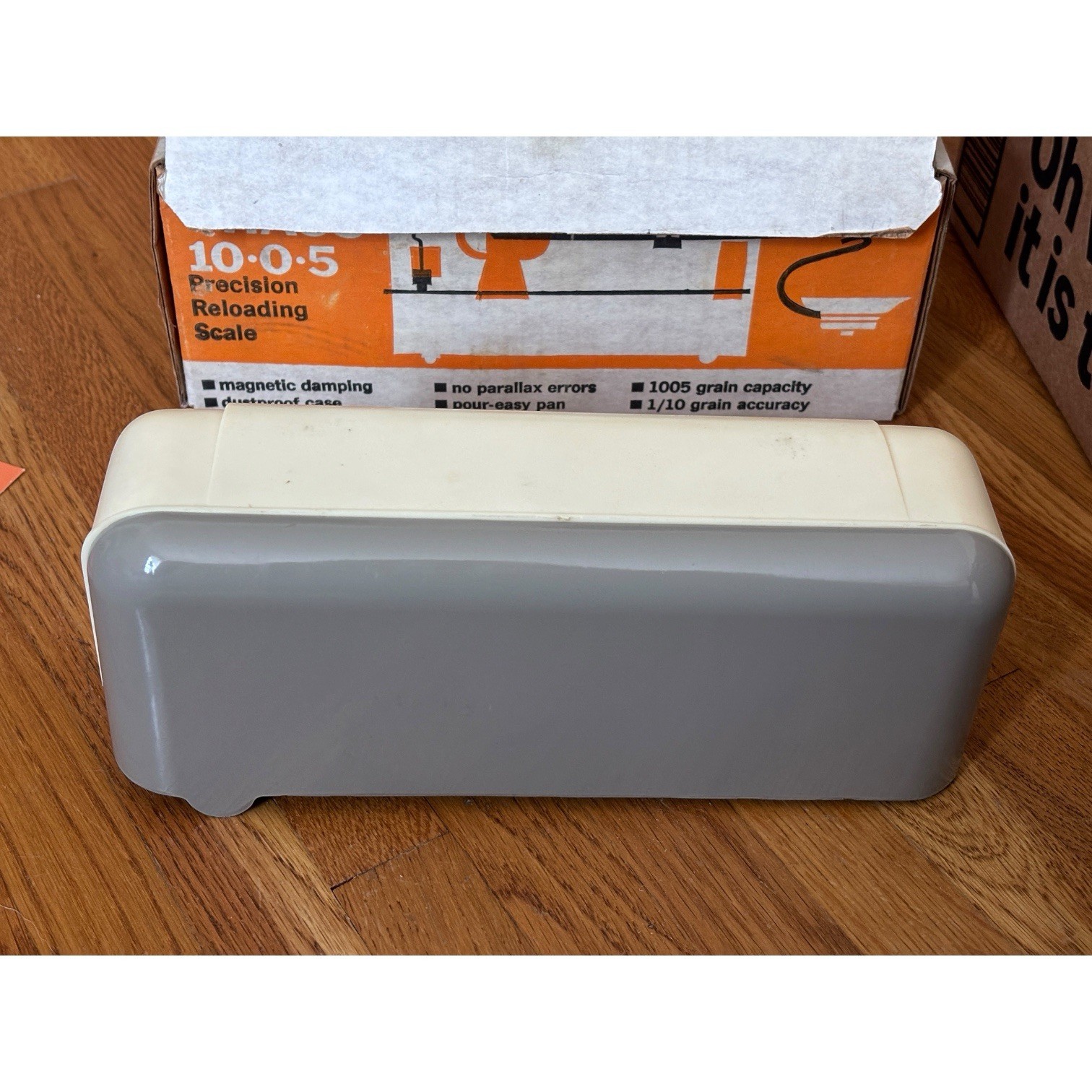 OHAUS 10-0-5 Precision Reloading Scale Balance Beam w/ Box & Instructions
