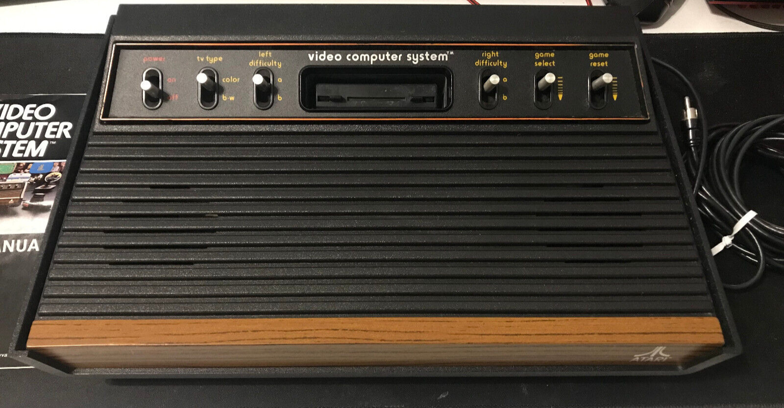 Official Atari 2600 Set Console With Assorted Games ~ Excellent!