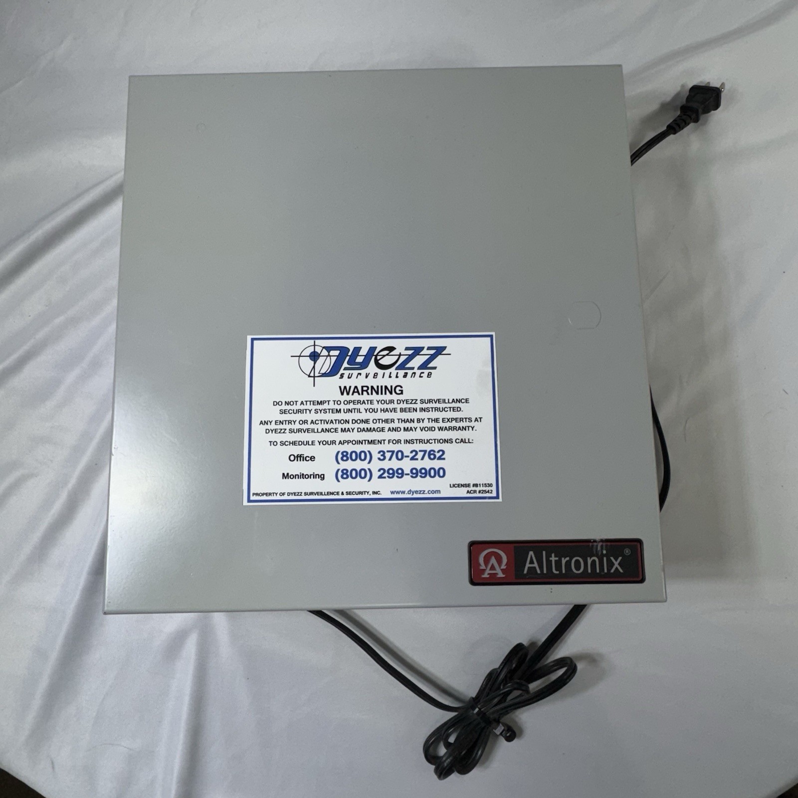 Altronix ALTV615DC1016 CCTV DC Wall Mount 16 Output Power Supply / NWOB