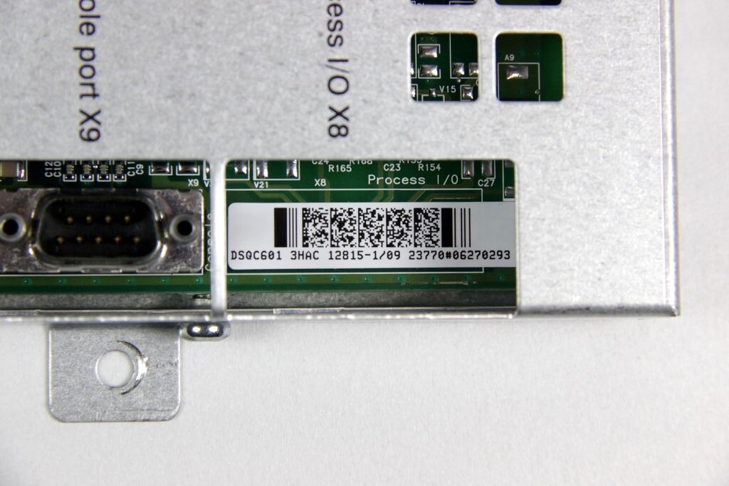 ABB IRC5 Controller Axis Computer DSQC 601 3HAC12815-1/09 Rev. 05
