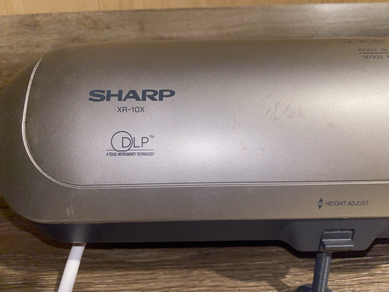 Sharp Notevision XR-10X DLP Multimedia Projector