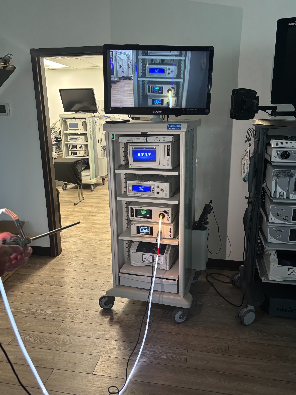 Stryker 1588 AIM Complete Tower w/ Cart, 4K, Camera Head, SDC3, Power Tested