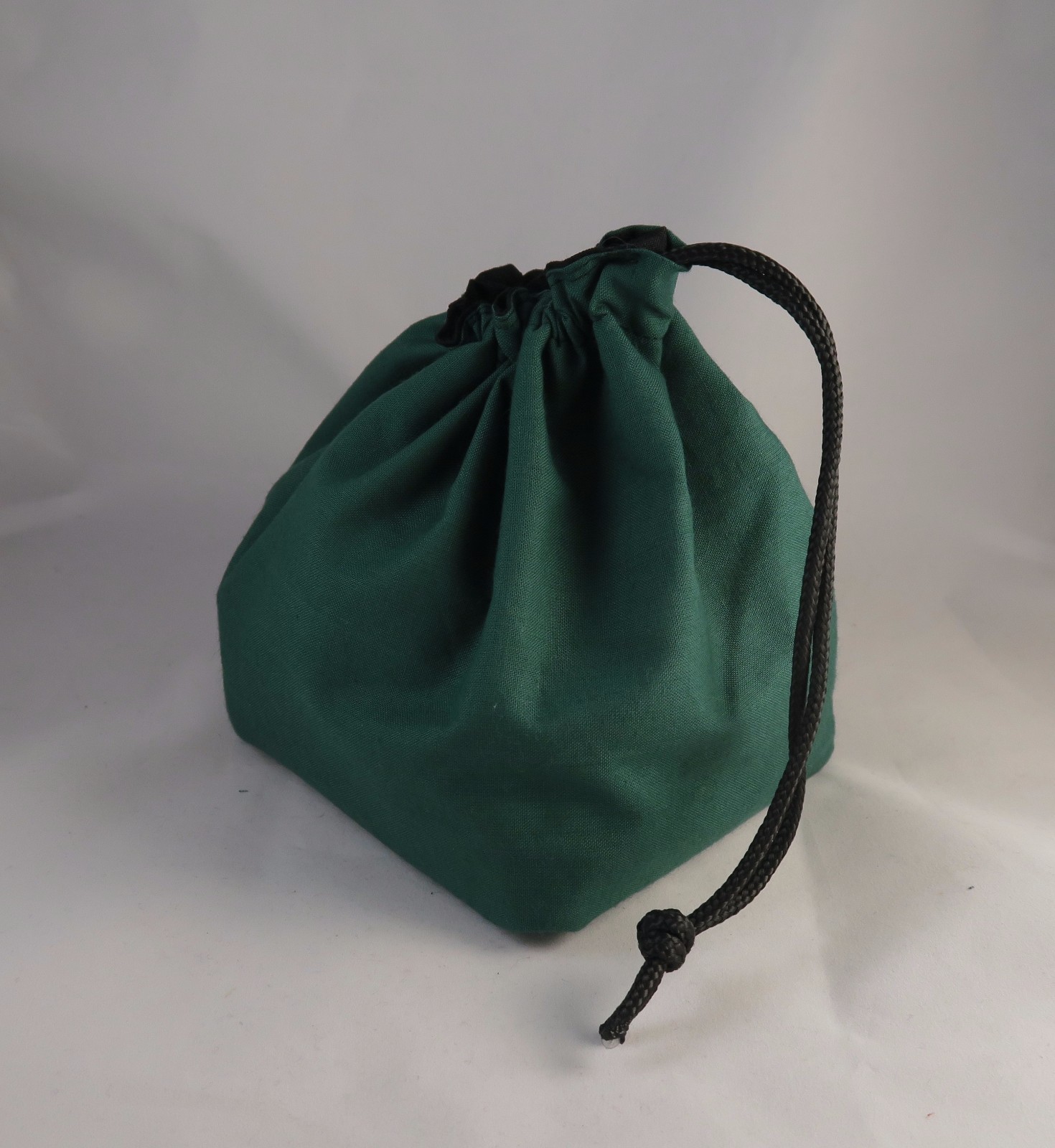 Dice Bag, Green Cthulhu Drawstring Pouch for Arkham Horror D&D Table Board Games