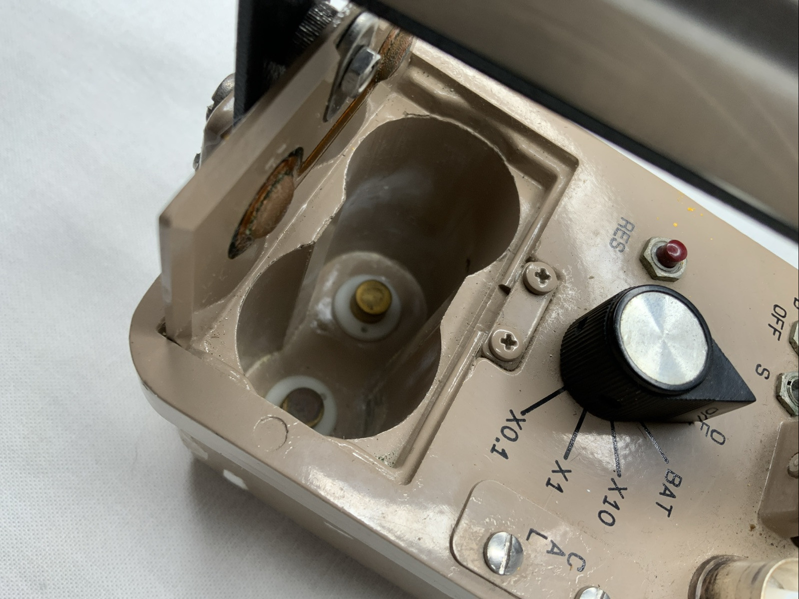 LUDLUM MODEL 2 SURVEY METER