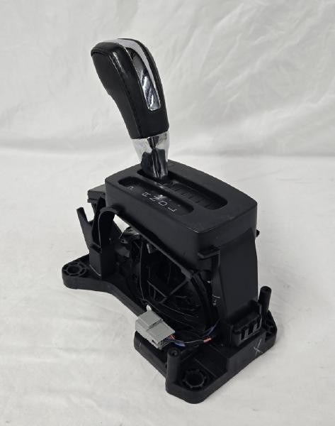 2011-2012 Ford Fusion Automatic Trans Floor Gear Shift Shifter Assembly OEM