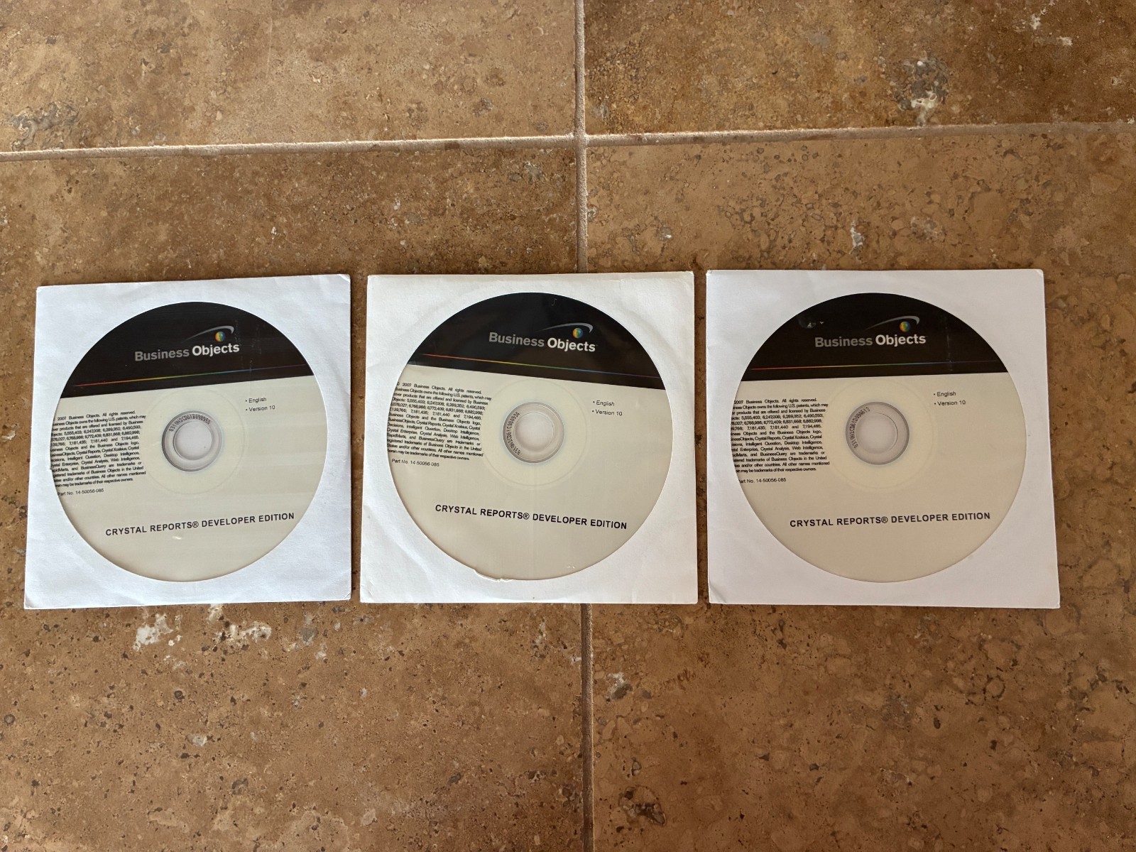 Crystal Reports Developer Edition Version 10 CD w/ Key