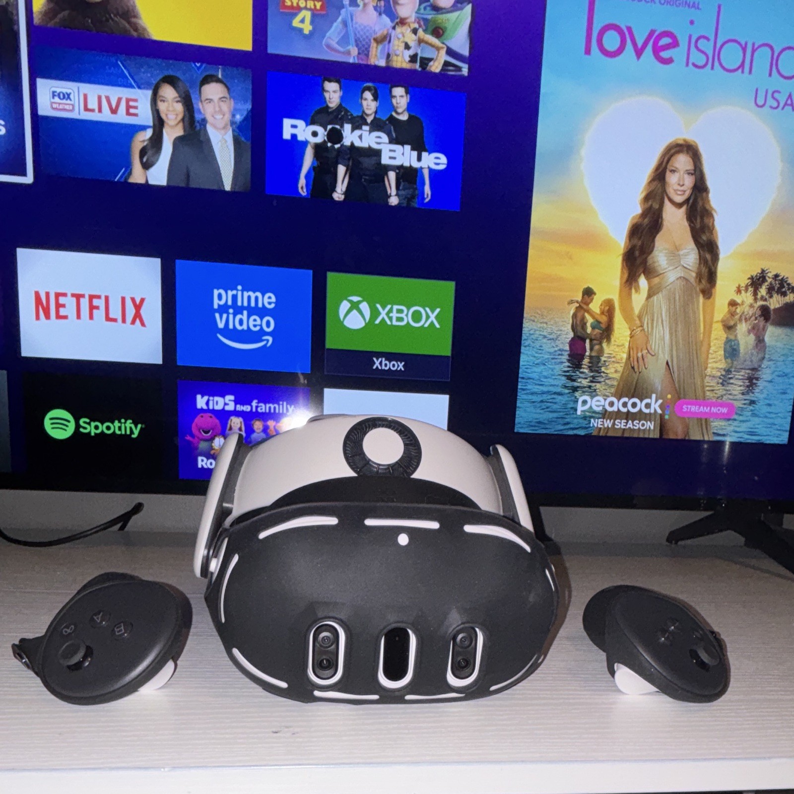 Meta Quest 3 512GB VR Headset Bundle – BOBOVR Battery Strap + Accessories