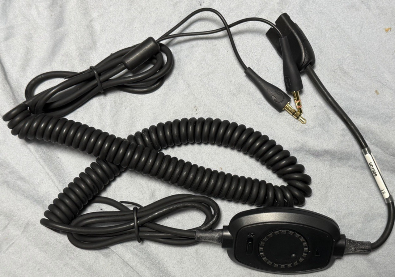 Plantronics RIG Commander Pro Gaming Headset 212427-01 3.5mm Quick Disconnect