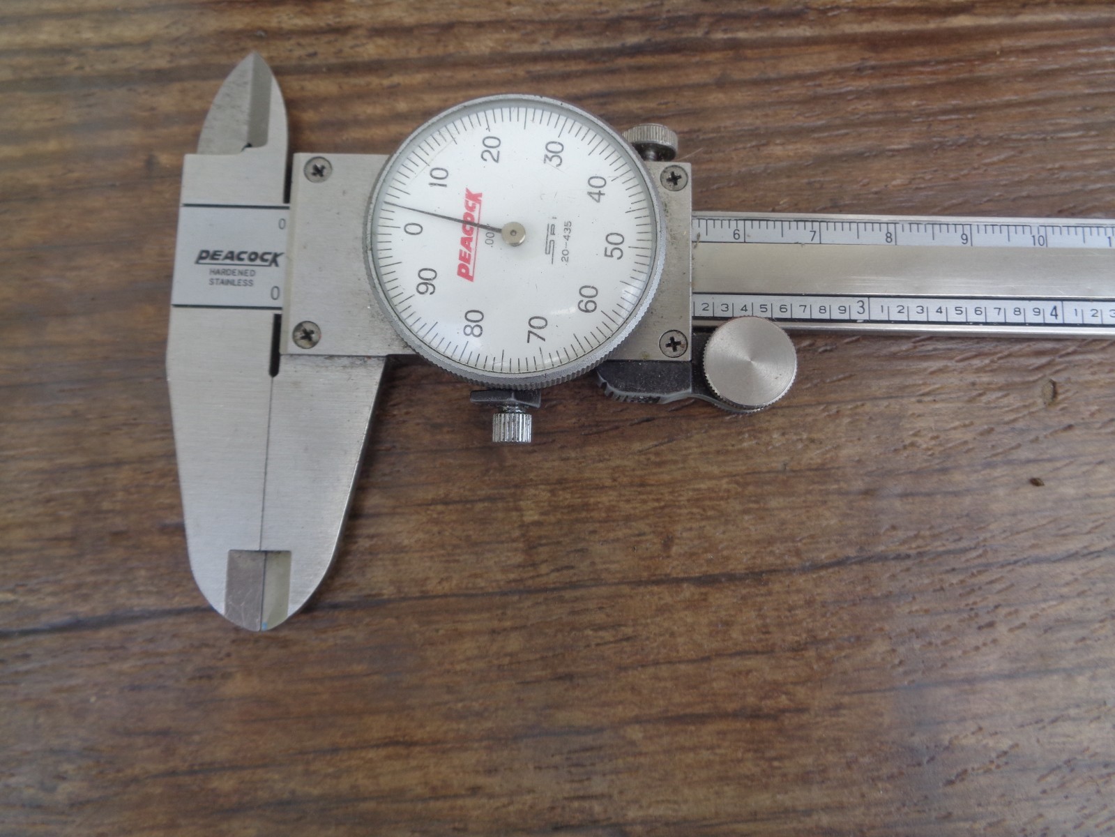 Vintage PEACOCK ~ No. 20-435 Dial Caliper w/ Plastic Case.